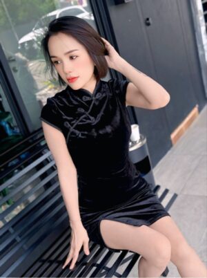Emily - Image 2