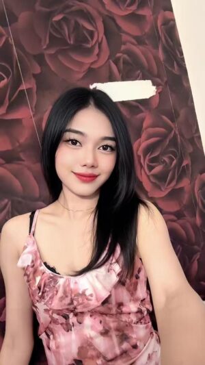 Naomi 385 - Image 4