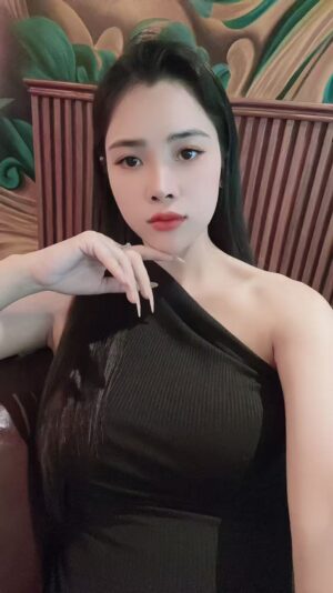 HELEN - Image 3