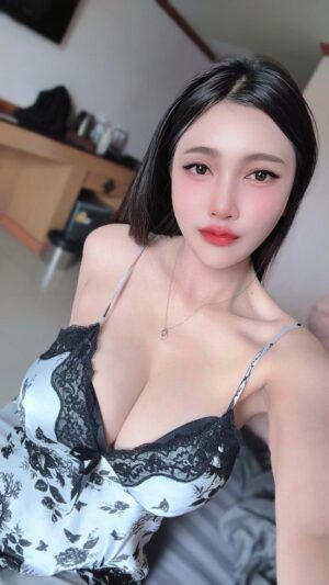 Kris - Image 5